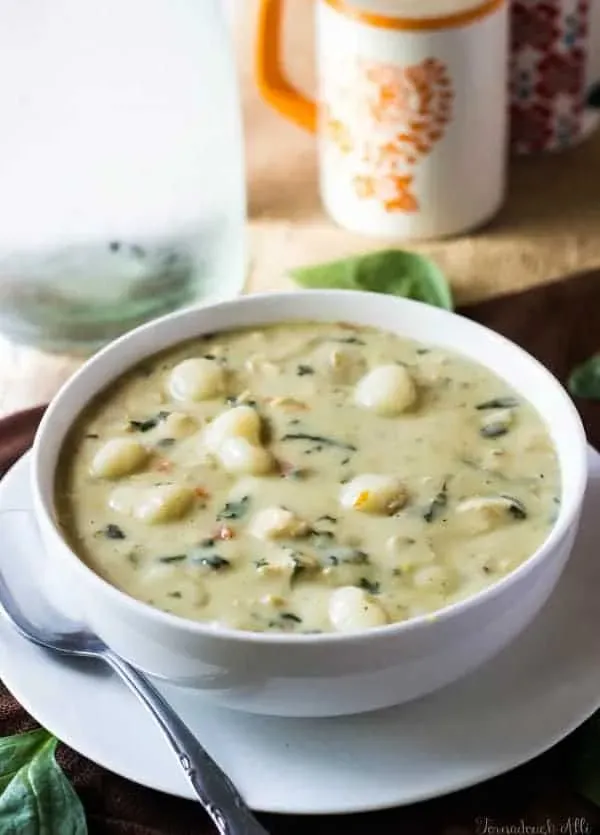 Delicious chicken noodle soup recipe olive garden